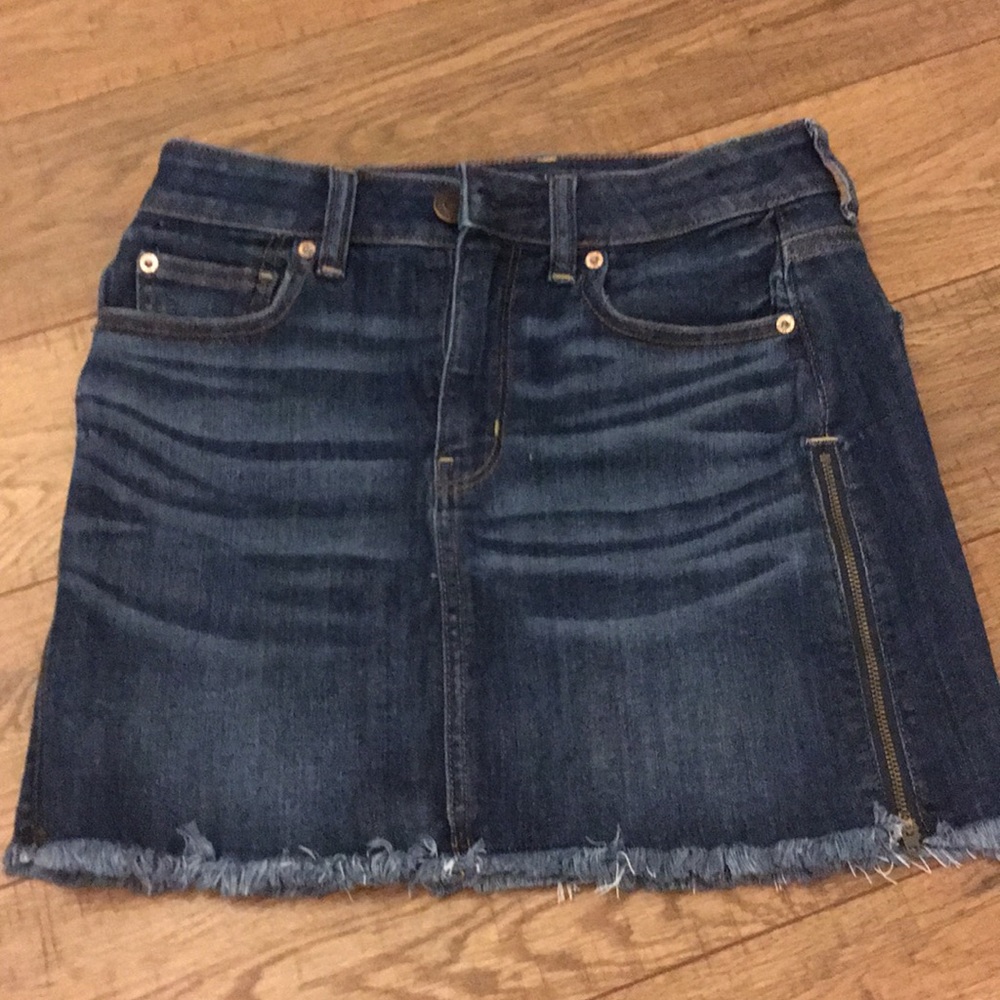 American eagle high waisted jean skirt